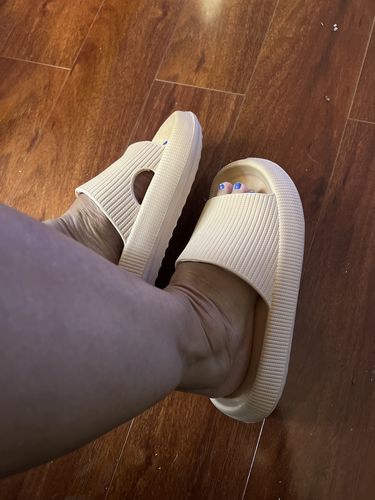Customer photo review of Cloud Slides